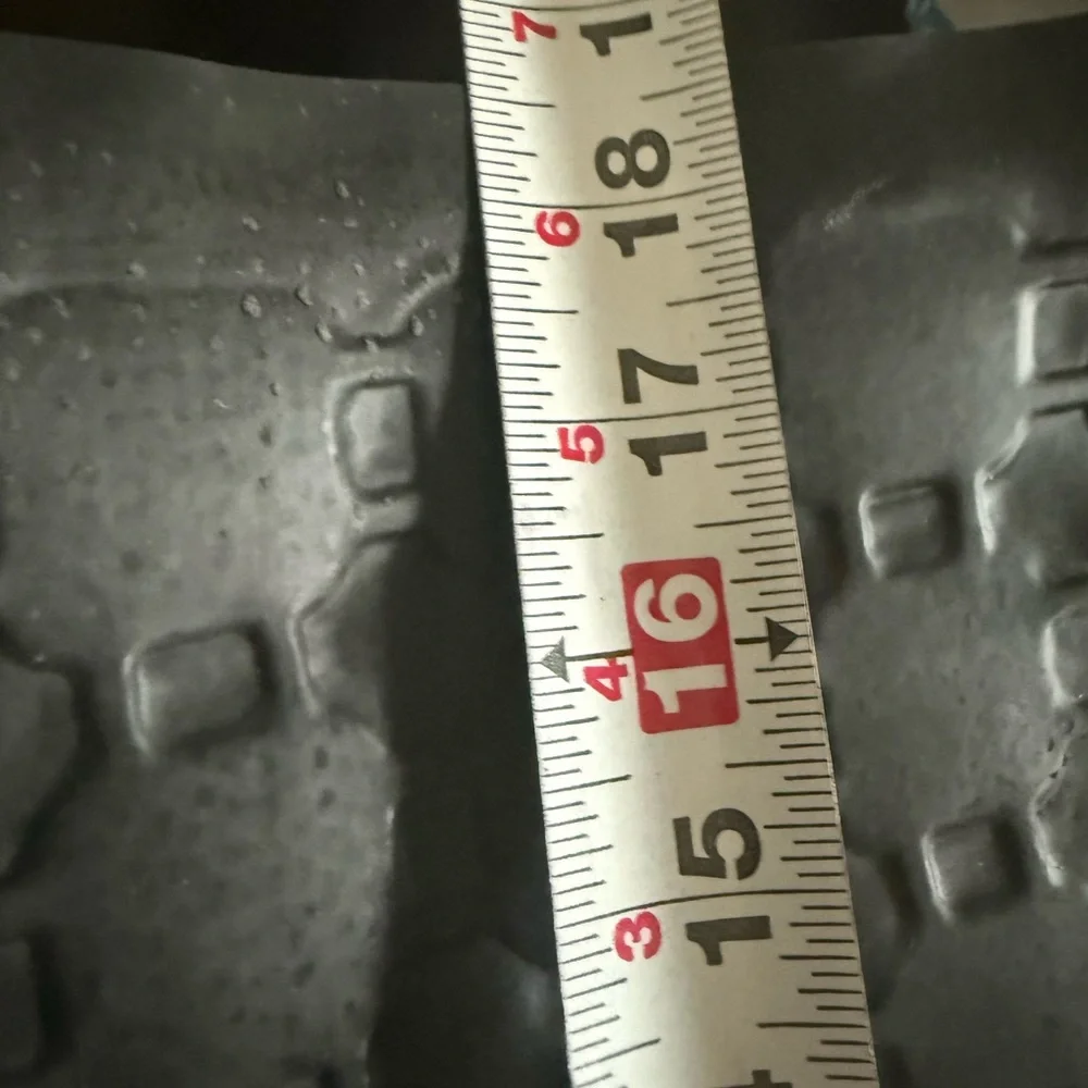 ROHO QUADTRO Select HIGH Profile Cushion - 16.00" x 17.00" x 4.25" - Picture 11 of 13